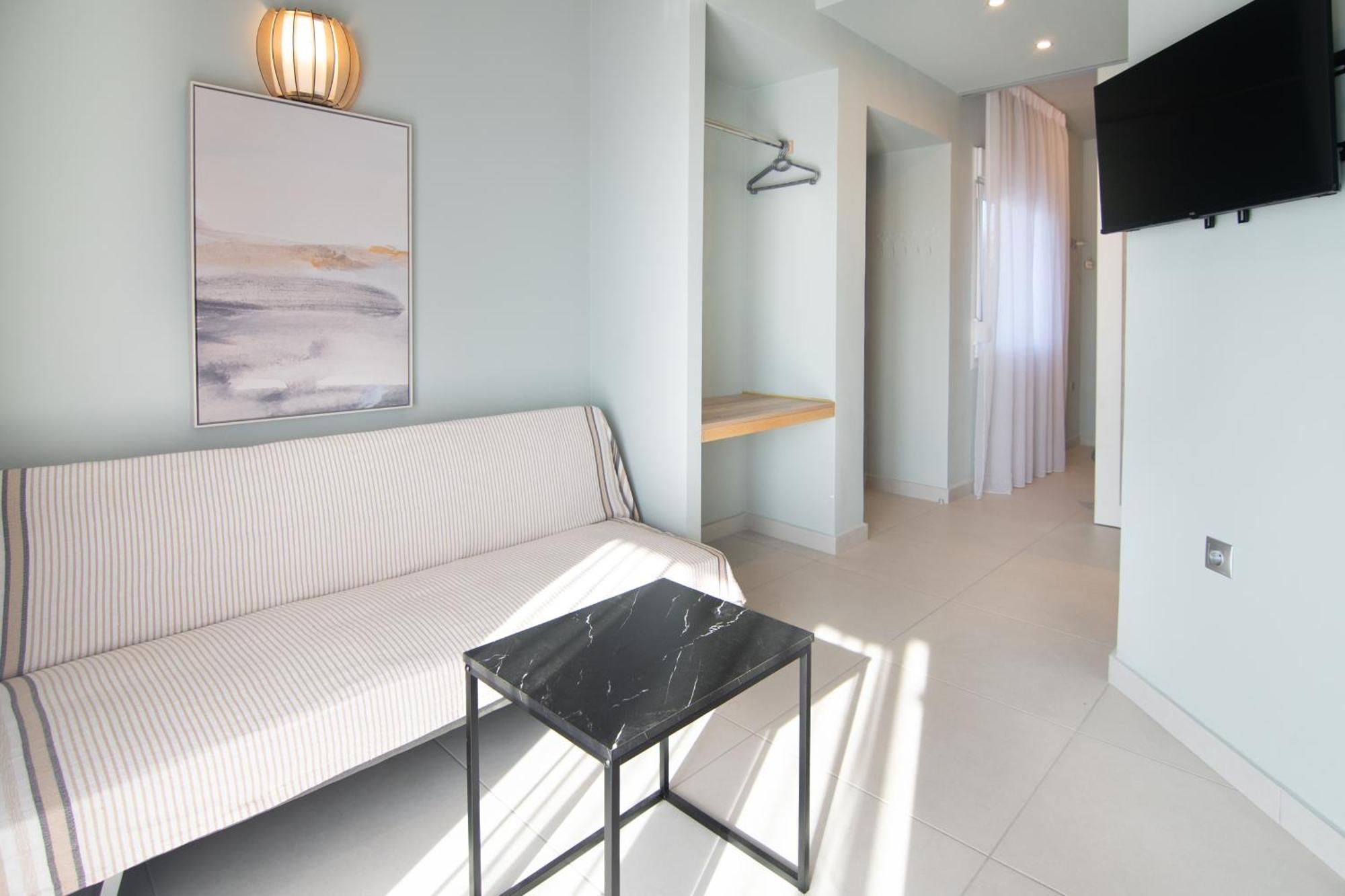Olea Apartments Palioura Epanomi Exteriör bild